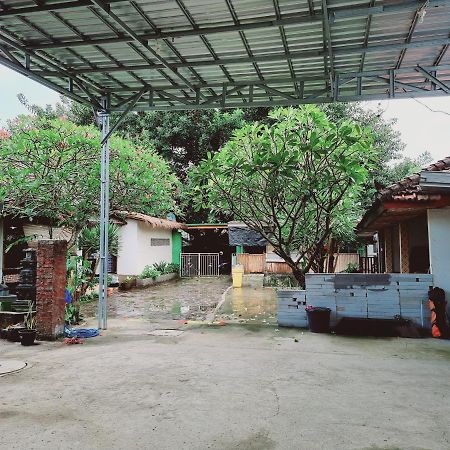 Pandu Homestay Mandalika Lombok Kuta  Buitenkant foto